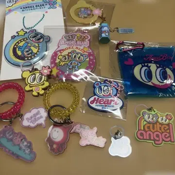 Angel Blue 키링 세트