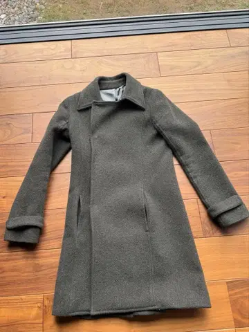 EGO TRIPPING 에고 트리핑 코트