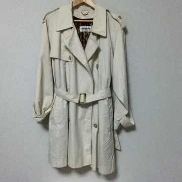 베이지 더블 브레스트 트렌치코트 M