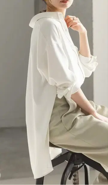 시즌 컬러 플레인 셔츠