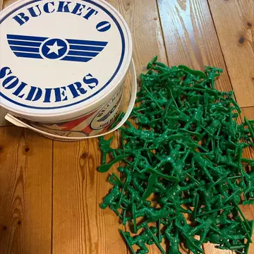 토이스토리 버킷 솔저 그린 아미멘