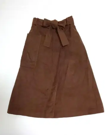 JOSEPH 조셉 스웨이드 느낌 사다리꼴 랩스커트 종아리 기장 리본