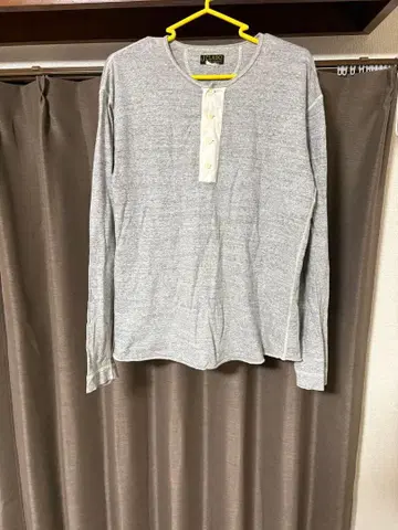 젤라드 헨리넥 롱 T