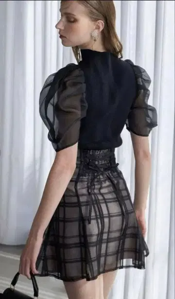 MERCURYDUO 시어 체크 백 레이스업 미니 치마바지