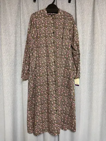 미사용 새상품 리버티 프린트 A라인 원피스 M 사이즈