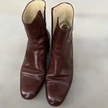 KOTOBUKI 다크 브라운 가죽 부츠