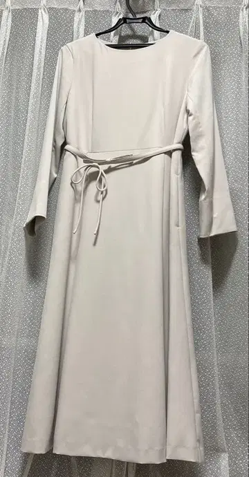 Couture Brooch 긴팔 원피스 사이즈 38