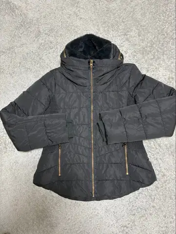 블랙 다운 자켓