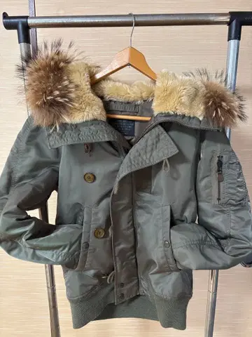 AMERICAN RAG CIE N2B 플라이트 자켓