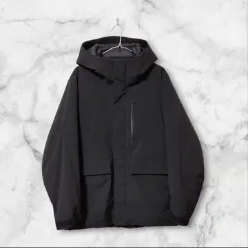 유니클로 하이브리드 다운 후드티 블랙 S