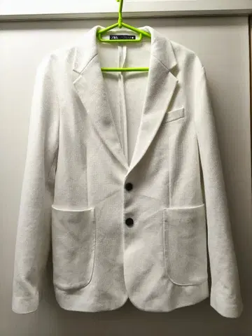 ZARA 화이트 테일러드 자켓 S