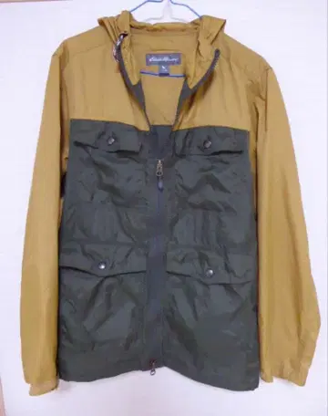 EddieBauer 올리브 그린 베이지 마운틴 파카 얇은 소재