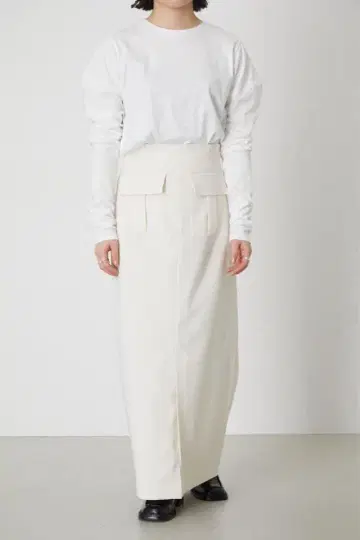 [ RIM.ARK ] High waist cargo SK 타이트 스커트