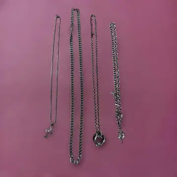 금속제 롱 체인 목걸이