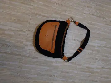 일비종떼 숄더백