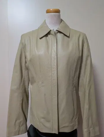 양 리얼 가죽 베이지 자켓