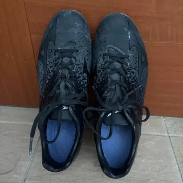 Mizuno 블랙 스파이크 28.0cm