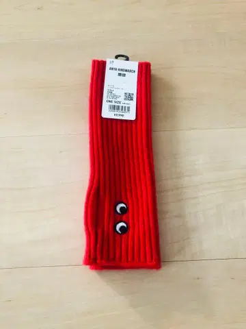 유니클로 안야 힌드마치 캐시미어 니트 암워머