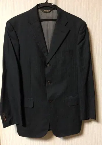 남성용 테일러드 자켓