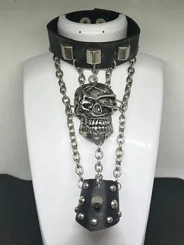 스컬 모티브 가죽 뱅글 락 펑크 바이커