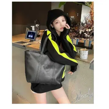 Rady 토트백 블랙 완판템 레어 익명 배송