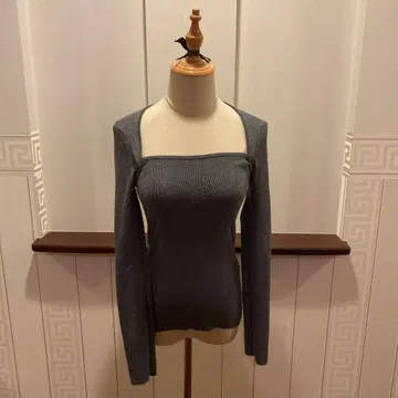 Grace Class 그레이 리브 긴팔 스웨터