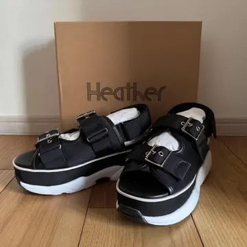 [ 미사용 새상품 ] 헤더 여성용 더블 벨트 스포츠 샌들 L