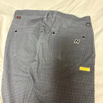 New Balance 하운드투스 슬림핏 팬츠