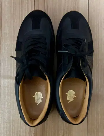 Tomo & Co(ARTYZ) GERMAN TRAINER