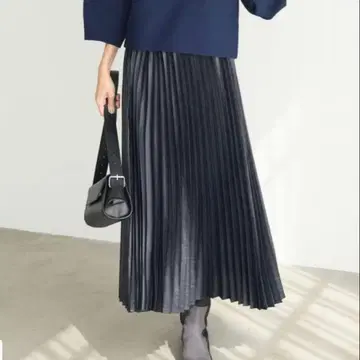 UNFILO 플리츠 스커트 M 블랙