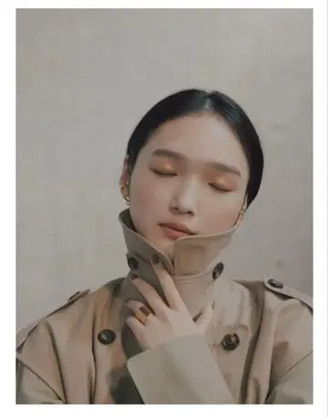 사이드 슬릿 수팅 칼라 코트 베이지