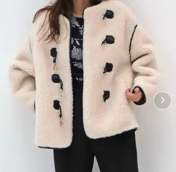 새상품급/AKTE 코트 보아 화이트 더플 코트 숏