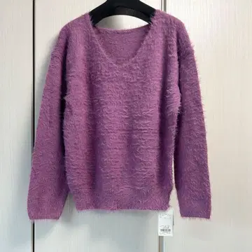 새상품 V넥 샤기 컬러 니트