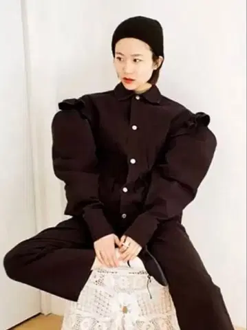 HOLIDAY 택 포함 프릴 데님 자켓