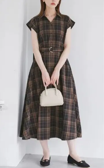 체크 무늬 반팔 롱 원피스 사이즈 38