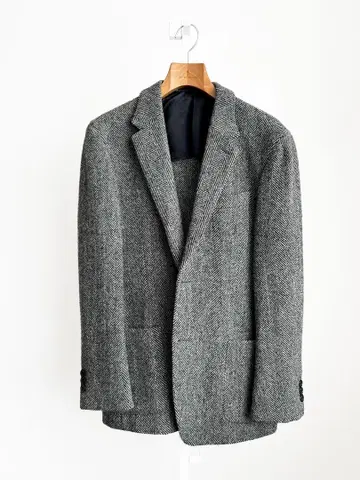 투모로우랜드 해리스 트위드 헤링본 자켓