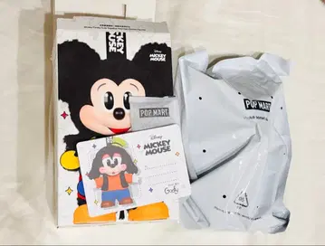 POP MART 구피 키링 미키 패밀리