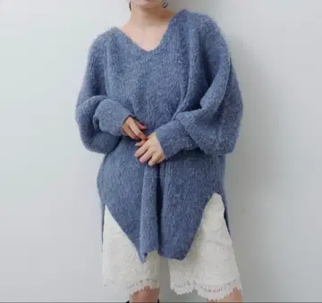 kastane 멜란지 V넥 니트 풀오버