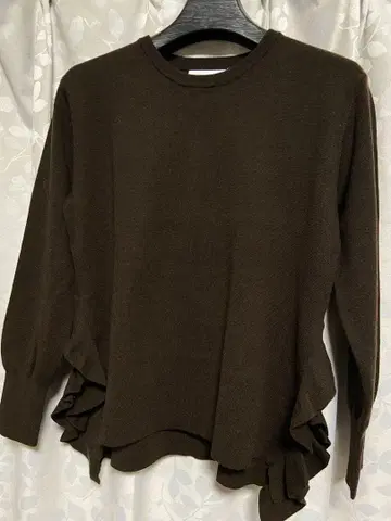 TOTALITE 밀라노리브 사이드 프릴 브라운