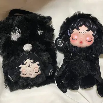 POPMART SKULLPANDA 2점