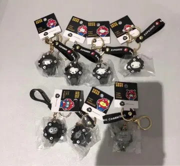 [ 컴플리트 세트 ] 만박 한정판 산리오 블랙 미야쿠미야쿠 변신 키링