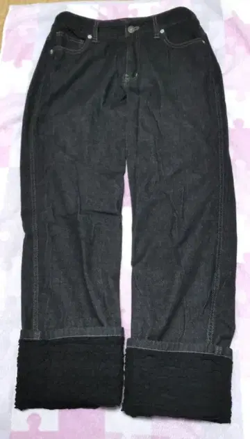 핑크하우스 밑단 프릴이 귀여운 데님 팬츠 블랙, 컨디션 최상