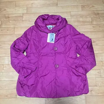 Wacoal 패딩 자켓