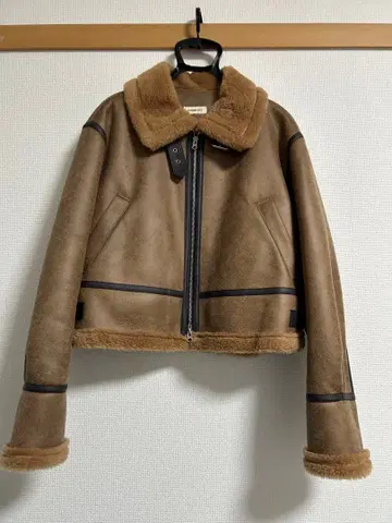 asclo 무스탕 자켓