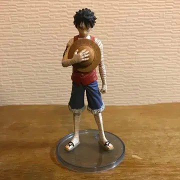 루피 피규어 밀짚모자 포함