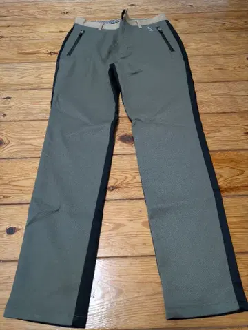 ARCHIVIO 스트레치 팬츠 46 카키/블랙