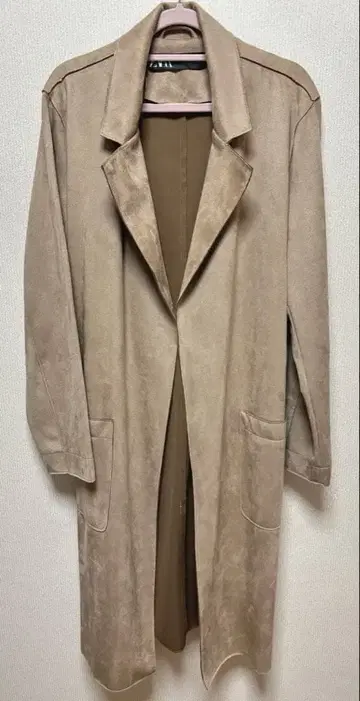 ZARA 베이지 스웨이드풍 롱 코트 허리 리본 포함