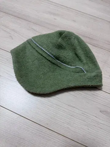 COMFORTABLE REASON Fleece Ear Flap