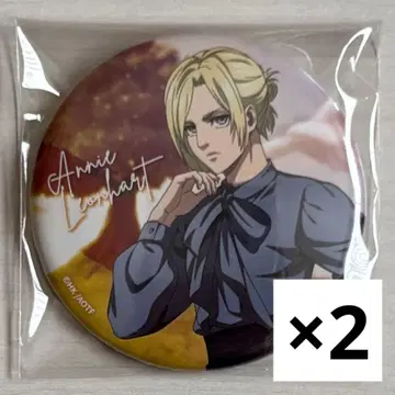 진격의 거인 애니 캔뱃지 2개