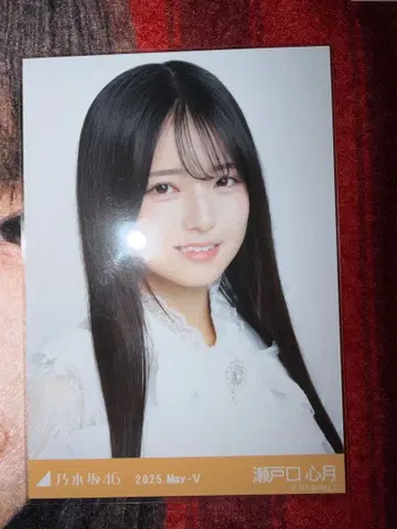 노기자카46 세토구치 신츠키 빅 보타이 블라우스 요리